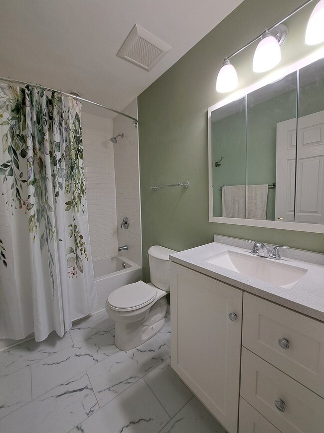 Photo - 2805 Schubert Dr Apartment