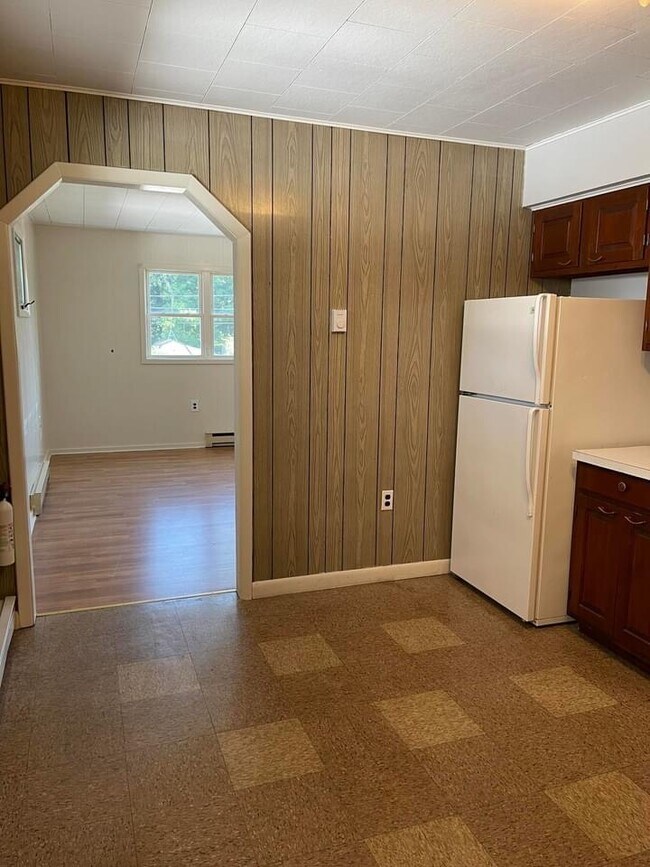 5 Adirondack Rd Unit B, Hadley, NY 12835 5 Adirondack Rd Hadley, NY