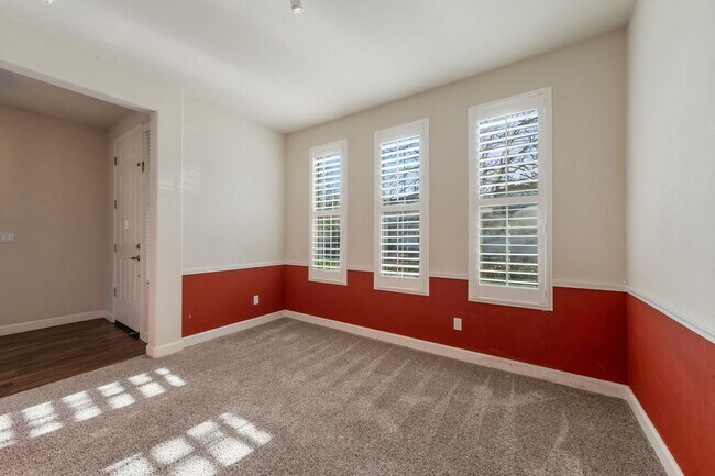 Building Photo - 2805 Tree Swallow Cir