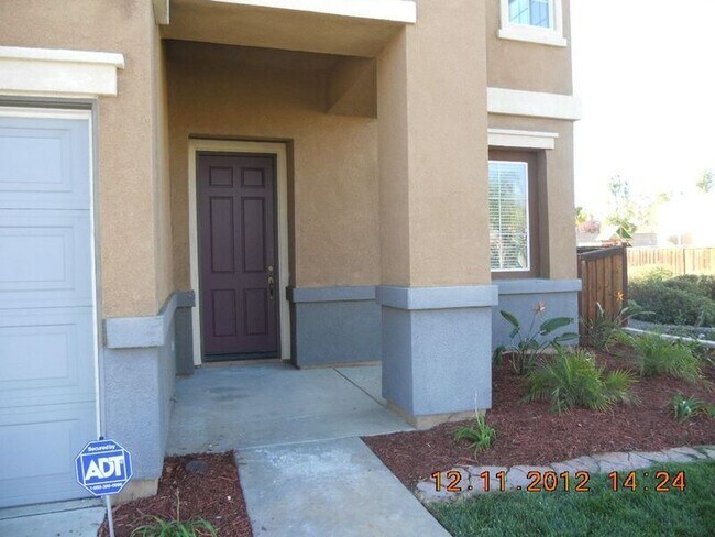 Building Photo - 29040 Azara St