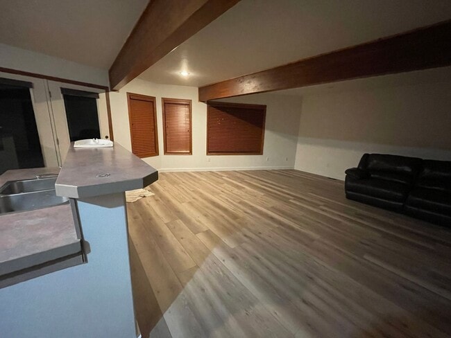 Building Photo - 383 Deer Trail