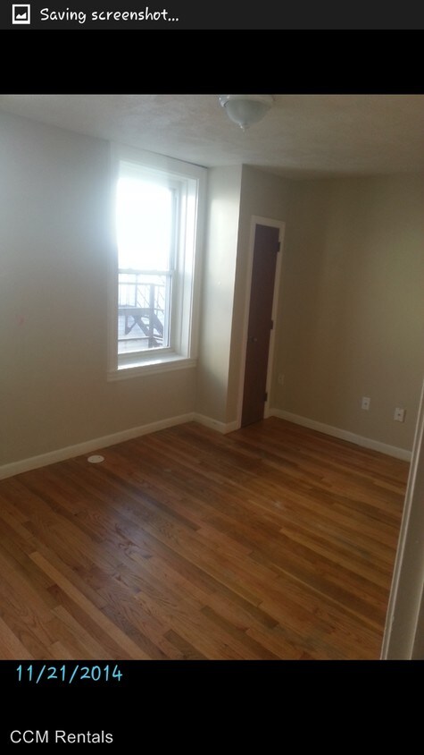 Building Photo - 42 Main St