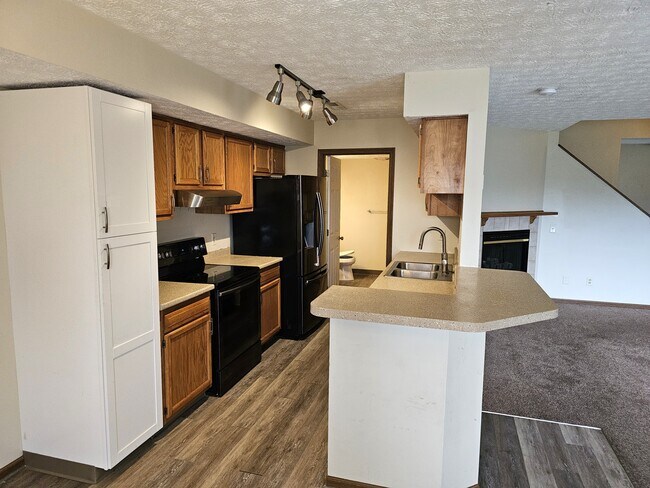 Foto del edificio - 3628 Harris Ave NW