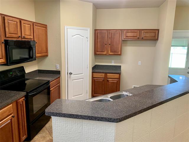Foto del edificio - 8644 Arcadia Park Dr