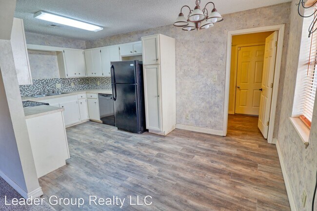 Foto del edificio - 3 br, 1.5 bath House - 617 E Miami