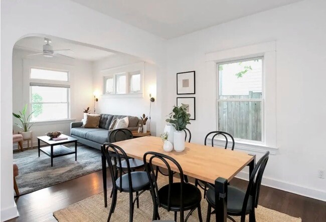 Building Photo - 5919 NE 10th Ave