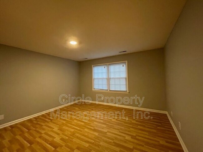 Foto del edificio - 111 Claybill Dr