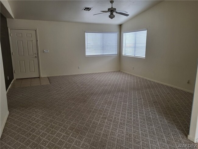 Building Photo - 9842 S Phoenix Dr