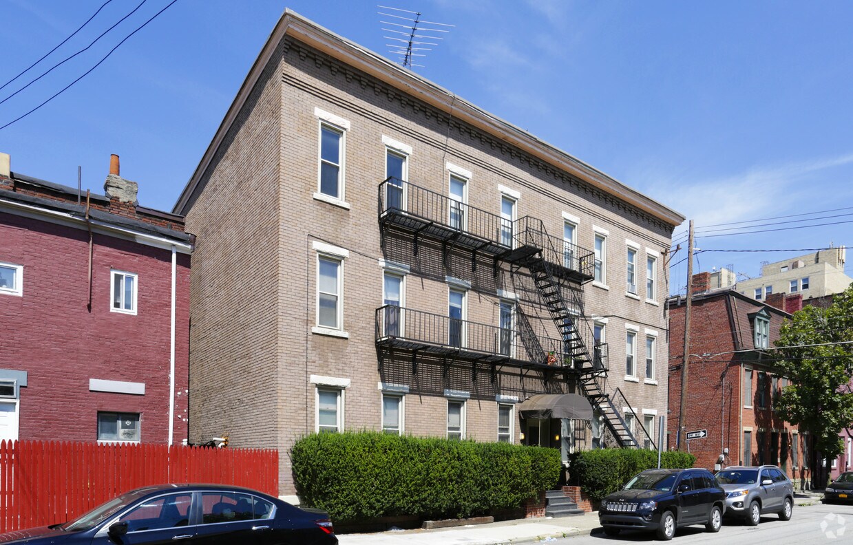 Foto del edificio - 100 S 22nd St