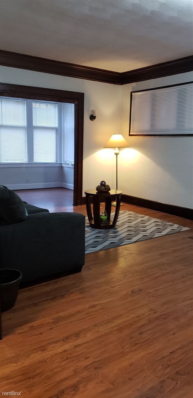 Building Photo - 4 br, 1.5 bath House - 1139 Atkinson St