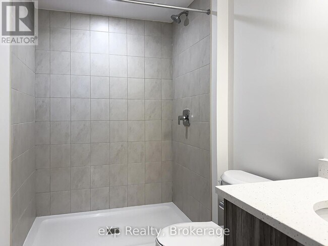 Photo du bâtiment - 347 Canada Plum St