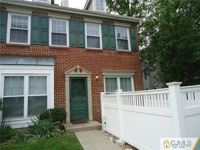 Building Photo - 22 Goodwin Dr