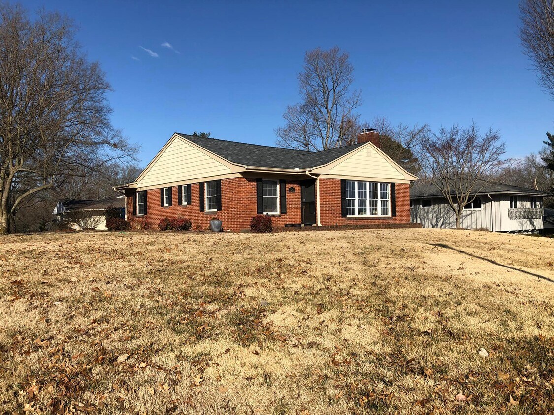 Foto principal - 1201 Henderson Ave