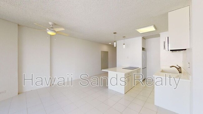 Building Photo - 320 Liliuokalani St