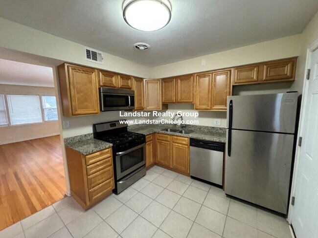 Foto del edificio - 7907 North Ave