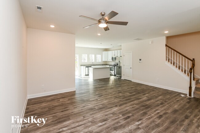 Foto del edificio - 71 Reed St NE