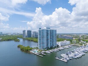 Building Photo - 17111 Biscayne Blvd