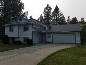 Building Photo - 11014 E 38th Ave