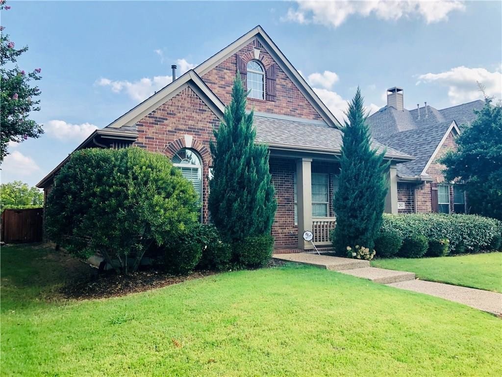 2512 Chariot Castle Dr, Lewisville, TX 75056 House Rental in