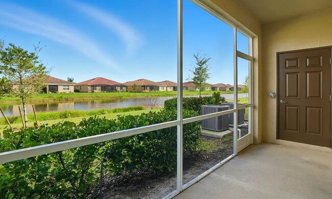 Foto del edificio - 2768 Blossom Wy