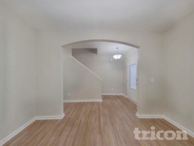 Foto del edificio - 2017 Rockycreek Ln