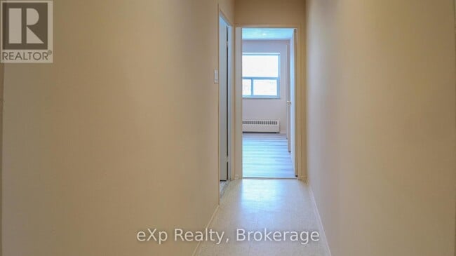 Building Photo - 207 - 84 SECOND STREET