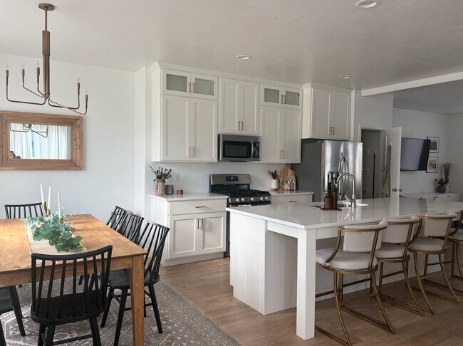 Foto del edificio - 442 Meadow Garden Rd