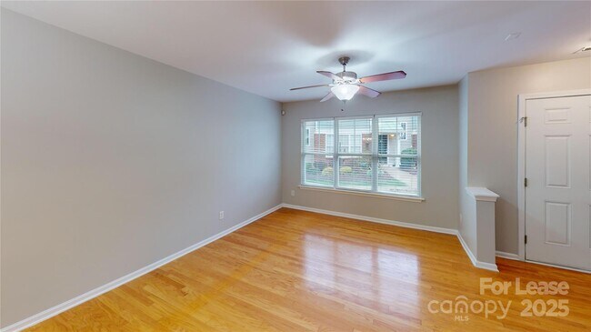 Foto del edificio - 3231 Weston St