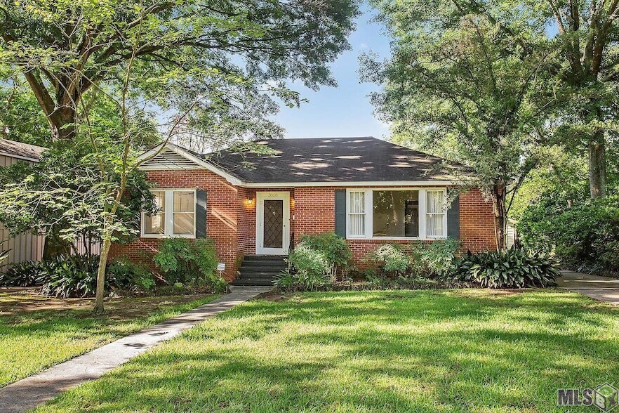 Primary Photo - 3058 Gladden Avenue