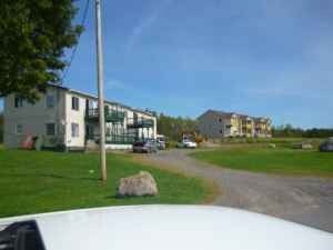 Primary Photo - 150 Dubois Rd