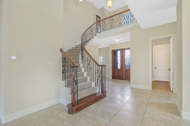 Building Photo - 8629 Palermo Way