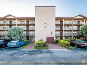 Building Photo - 300 SW 130th Terrace