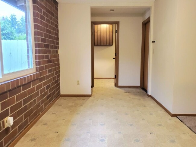 Foto del edificio - 3427 192nd St E