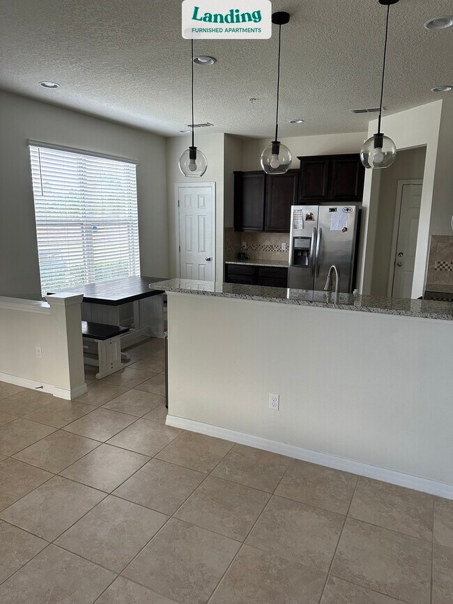 Foto del edificio - 3029 Alessa Loop