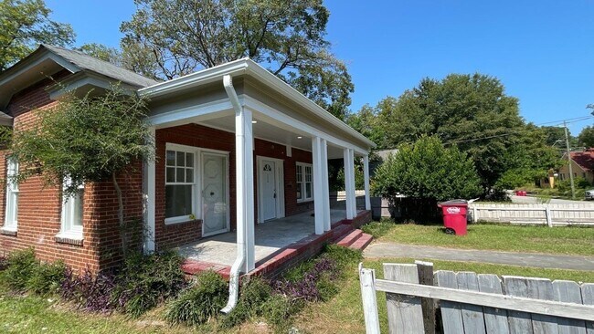 Building Photo - 1161 Hillyer Ave