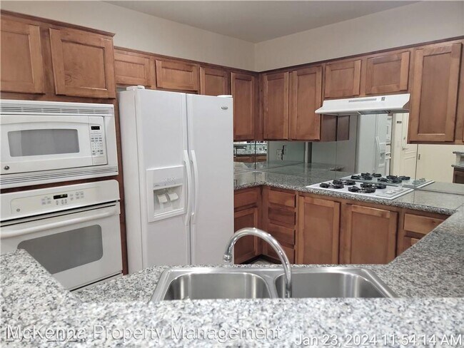 Foto del edificio - 2 br, 2 bath House - 55 E Agate Ave #203