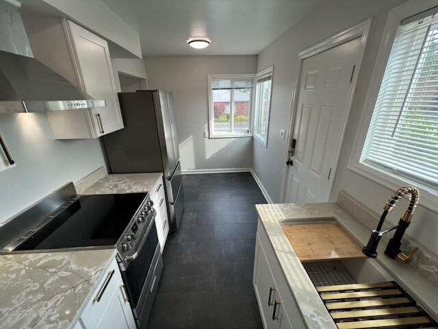 Remodeled Kitchen - 7222 East Burnside