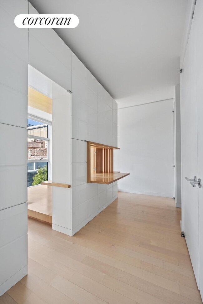 Foto del edificio - 447 W 18th St