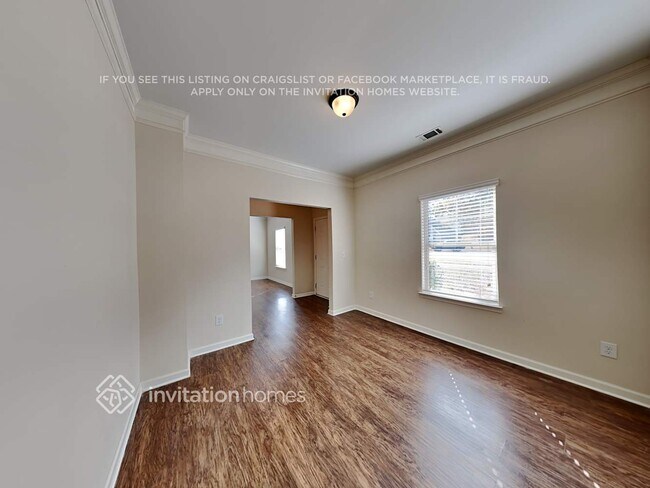 Foto del edificio - 1462 Ewing Farm Dr