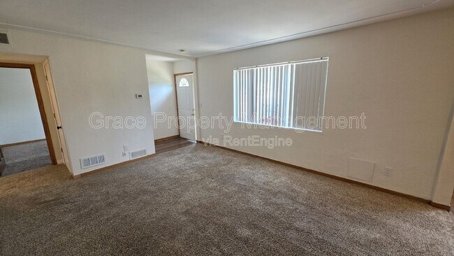 Foto del edificio - 9301 Ellen Ct