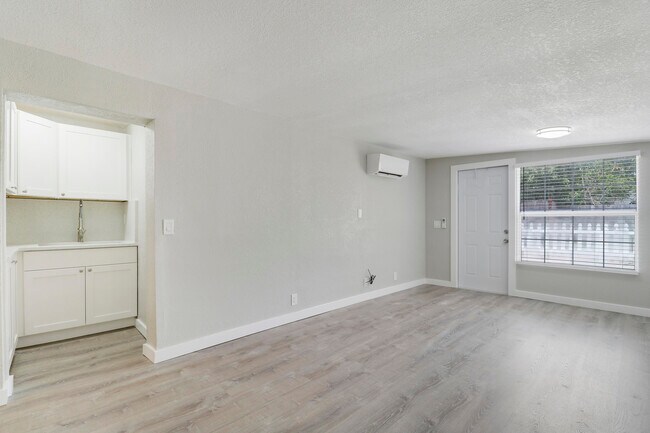 Foto del edificio - 711 4th Ave S