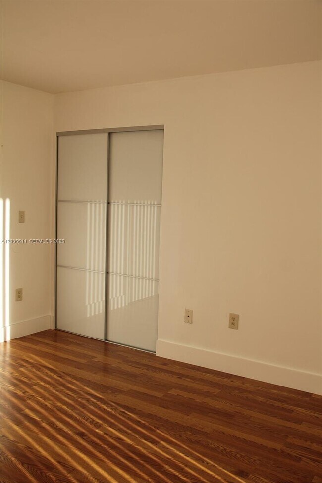 Foto del edificio - 8700 SW 133rd Avenue Rd
