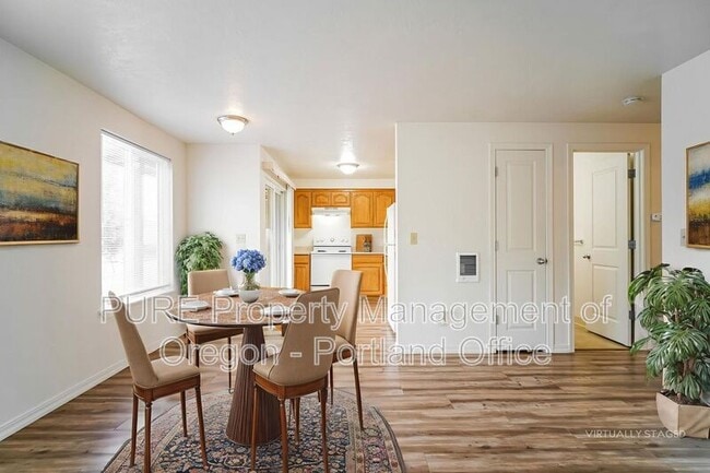 Building Photo - 8590 SE 72nd Ave