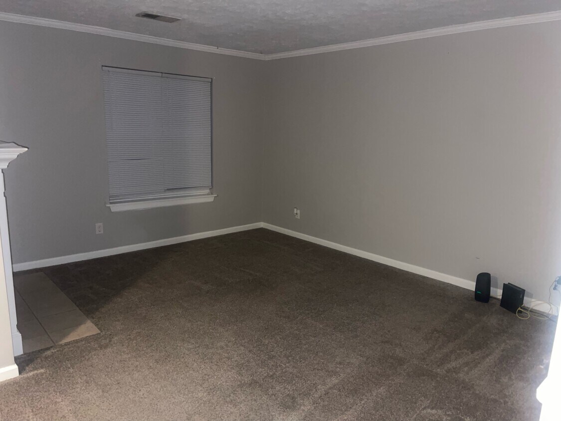 421 Redding Rd Lexington, KY 40517 Alquileres en Lexington, KY