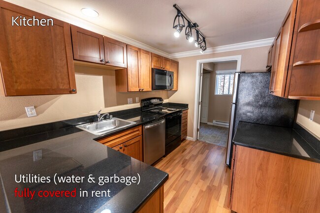 Kitchen - 1003 156th Ave NE