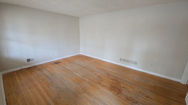 Foto del edificio - Southeast Columbia