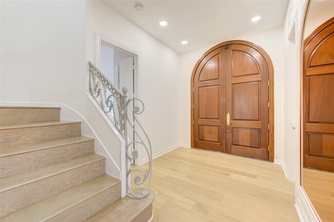 Foto del edificio - 50 Saddlebrook Ln