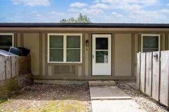 Building Photo - 2506 S Columbus Rd