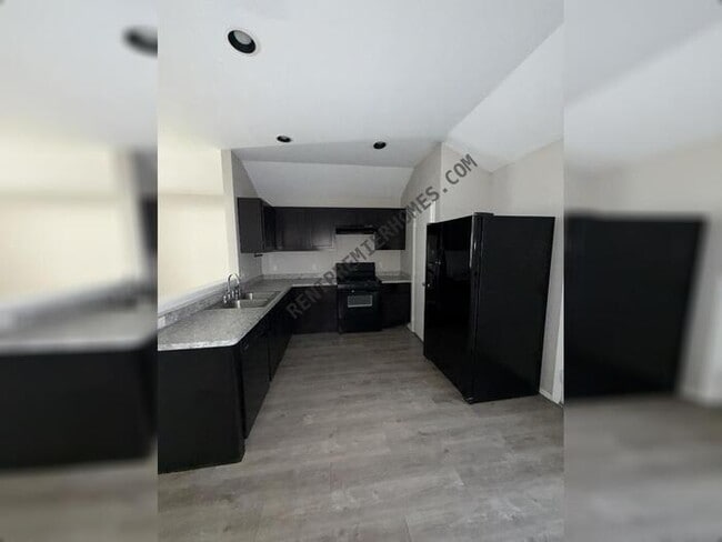 Photo - 7525 Lipizzan Rd House