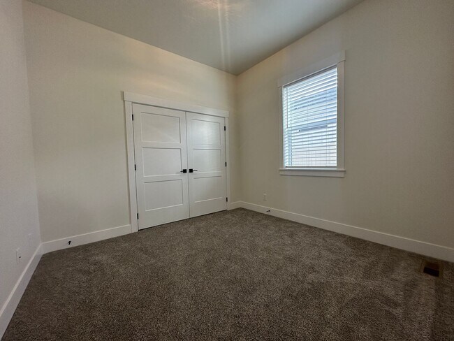 Foto del edificio - Beautiful 3bed, 2bath, 1,627sq.ft. home in KUNA